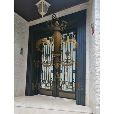 Villa Kapıları