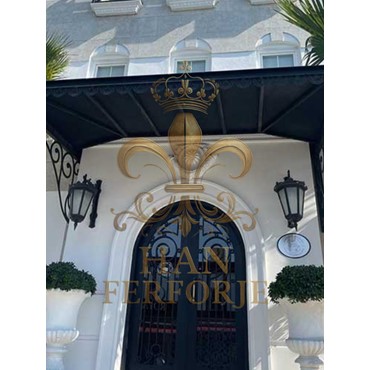 Villa Kapıları